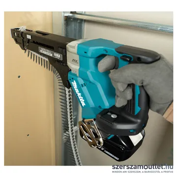 MAKITA DFR551Z Akkus táras gipszkarton csavarbehajtó 55mm (18V)(Akku és töltő nélkül!)