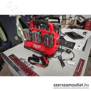 MILWAUKEE M18 PC6 Multizónás akkutöltő, PACKOUT kompatibilis