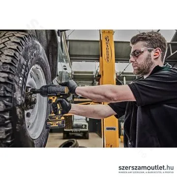 DEWALT DCF900P2G Akkus ütvecsavarozó, gumírozott, PUR betéttel (1/2" 1355Nm) (2x5,0Ah/18V)