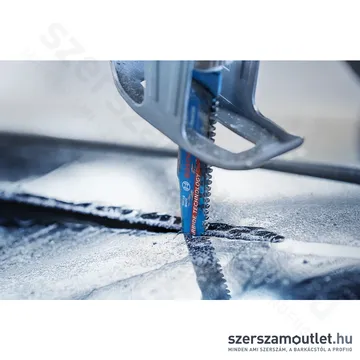 BOSCH EXPERT Vehicle Rescue S957CHM szablyafűrészlap 4-12mm, 100mm (2608900378)