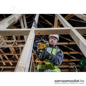 DEWALT DCS369NT-XJ Akkus szénkefementes orrfűrész TSTAK kofferben 18V (Akku és töltő nélkül)