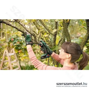 BOSCH UniversalCut 18V Akkus szénkefementes NanoBlade fűrész 18V (Akku és töltő nélkül) (06033D5100)