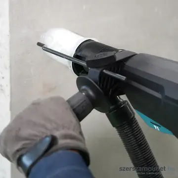 MAKITA HR2670 Fúró-vésőkalapács kofferben (800W/3,0J)