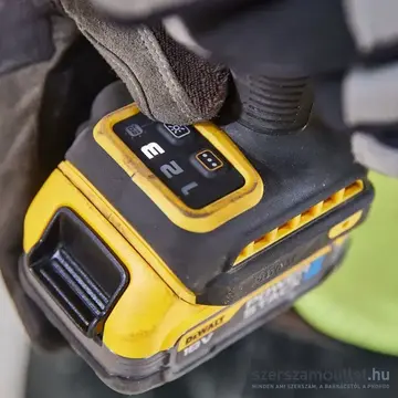 DEWALT DCF860N-XJ Akkus szénkefementes ütvecsavarozó 1/4" 18V (Akku és töltő nélkül)