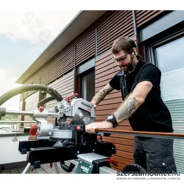 METABO KGS 18 LTX BL 216 Akkus, szénkefementes fejező/gérvágó körfűrész 18V (Akku és töltő nélkül!)