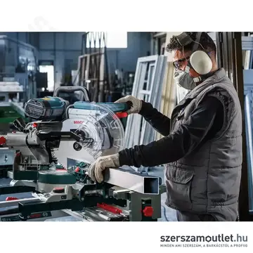 BOSCH Multi Material körfűrészlap gérvágó és asztali körfűrészhez, 300x3,2/2,5x30mm 96 fog, HLTCG
