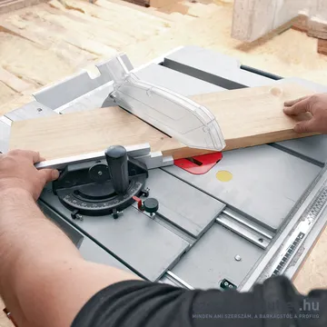 BOSCH GTS 10 XC Asztali körfűrész (2100W/254mm) (0601B30400)