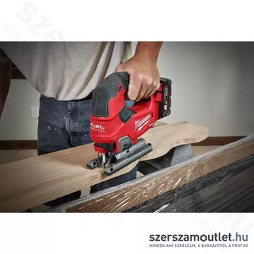 MILWAUKEE M18 FJS-0X Akkus szúrófűrész szénkefementes, HD kofferben (18V) (Akku és töltő nélkül!)